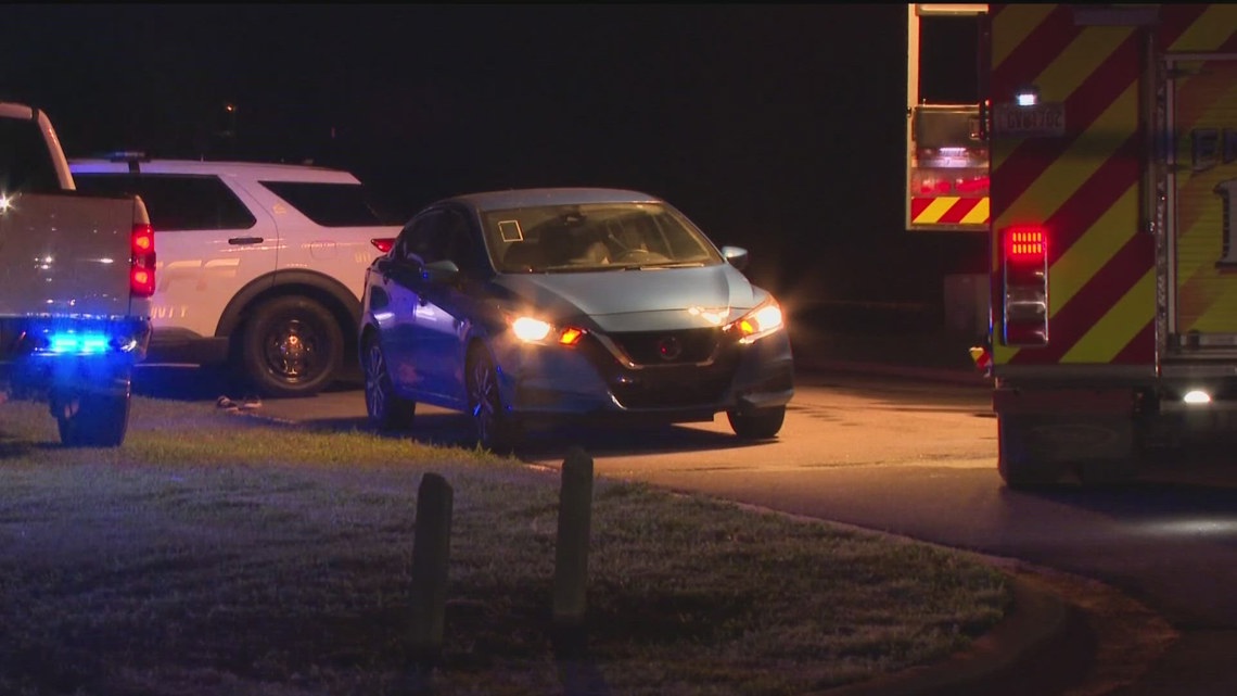 Man, woman found shot to death inside car in Coweta County | 11alive.com