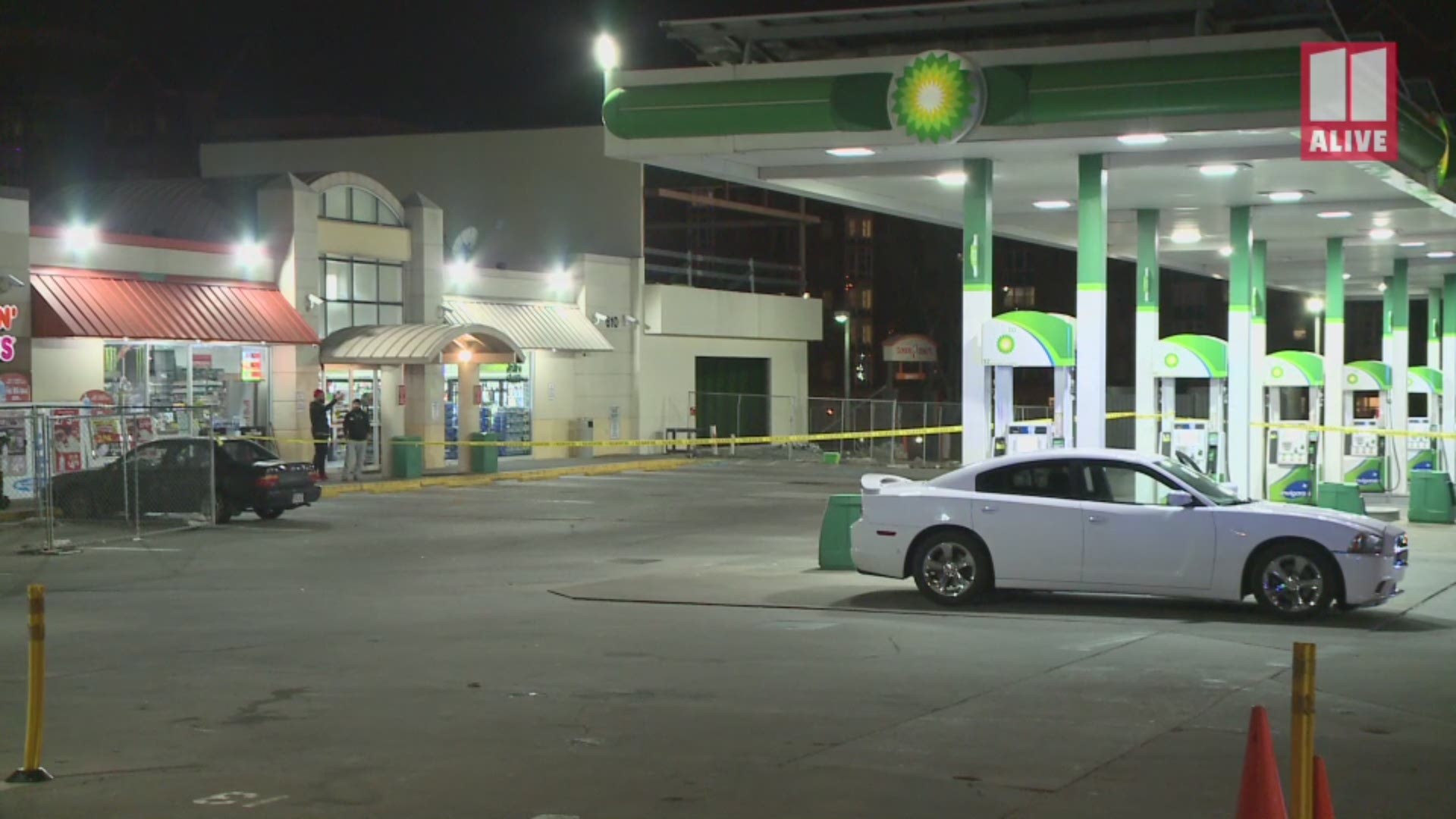 Man Shot Wounded At Midtown Atlanta Gas Station Police Say.