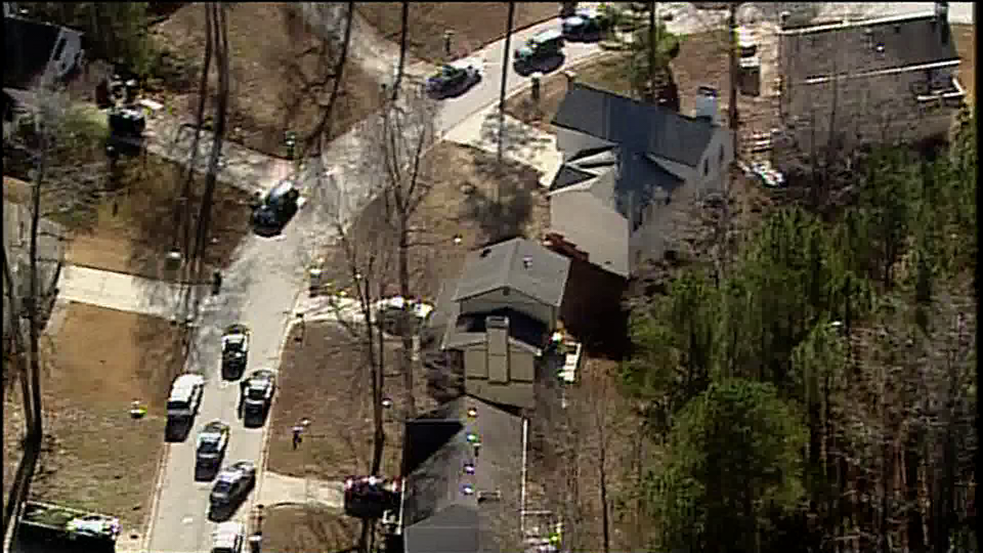 Multiple people arrested after burglary attempt | 11alive.com