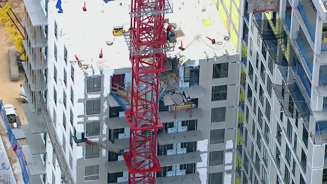 Crews remove collapsed crane in Midtown, Atlanta