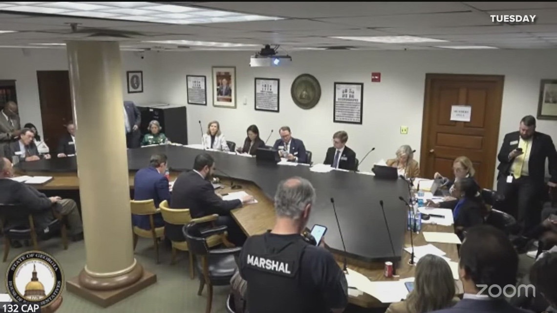 Some Georgia lawmakers want to make it easier for people with guns to ...