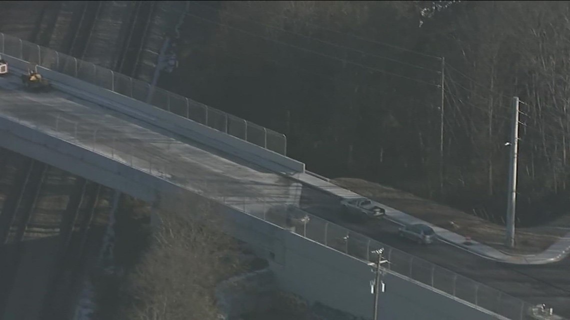 Water main breaks, pipes burst across metro Atlanta