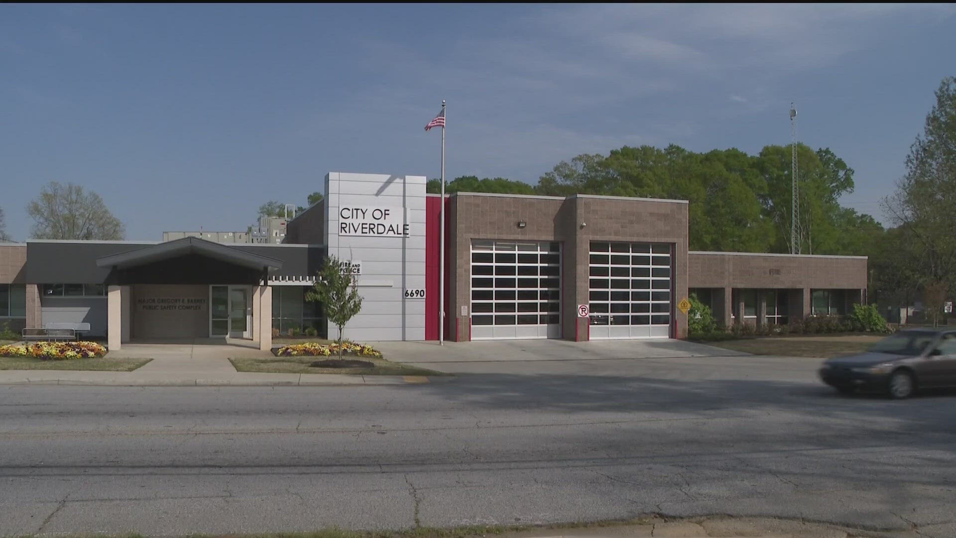 The fire department debate continues as Riverdale talks about consolidating its fire department with Clayton County.
