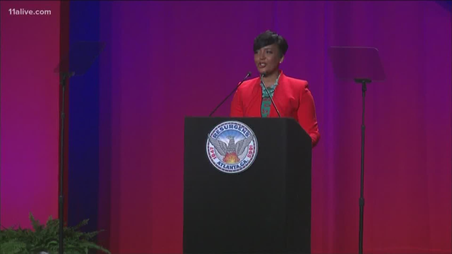 After published reports said campaign staffers for Mayor Keisha Lance Bottoms showed up on the City of Atlanta payroll before they were officially hired, officials tell 11Alive News an investigation has been launched.