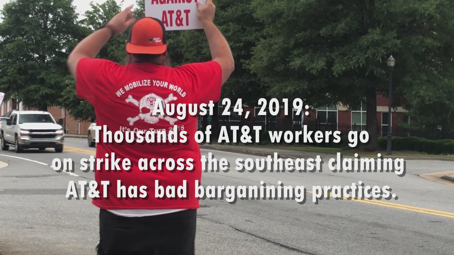 Video of AT&T workers returning to work in Forsyth County.