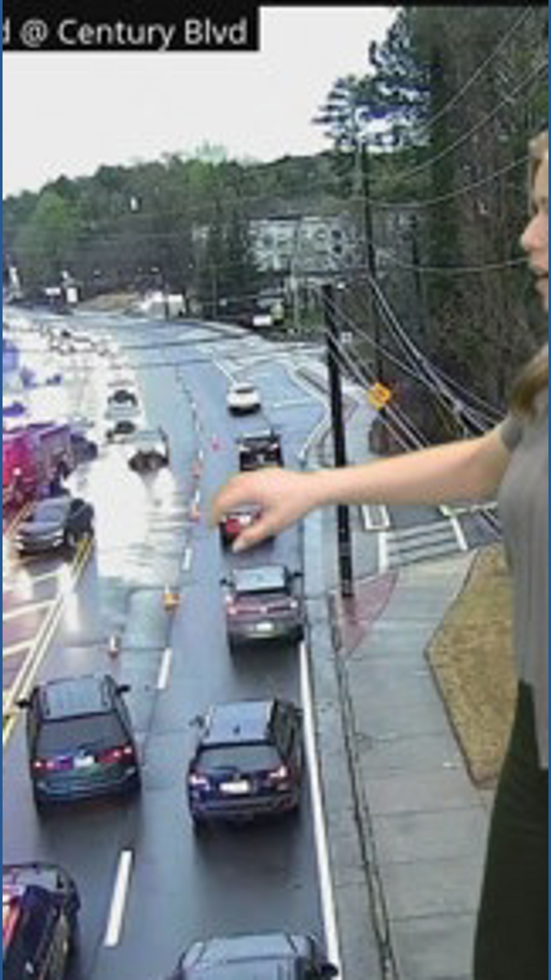 Students, school bus driver hurt in crash in DeKalb County | 11alive.com