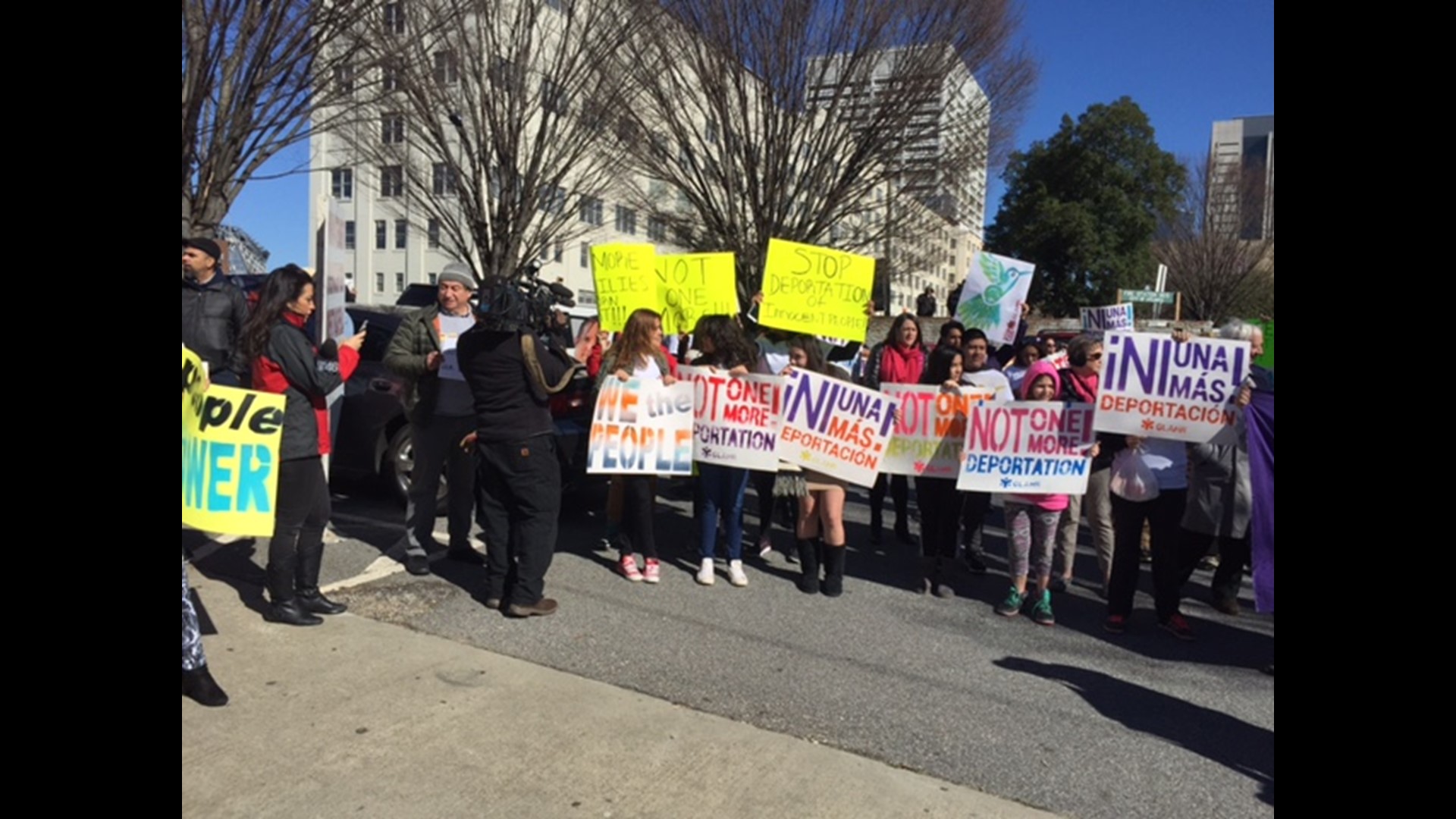 Demonstrators descend on ICE offices in Atlanta | 11alive.com