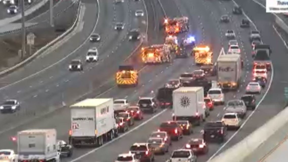 Atlanta traffic | I-285 East wreck backup down Westside Perimeter ...