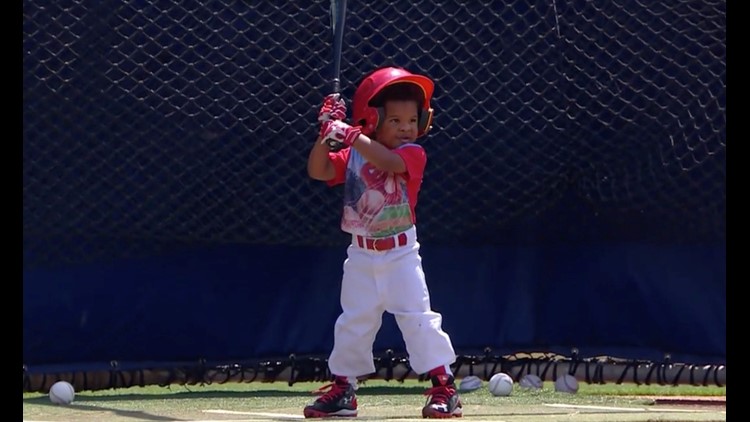Brandon Phillips' son has all the swagger of a major leaguer at Braves  spring training