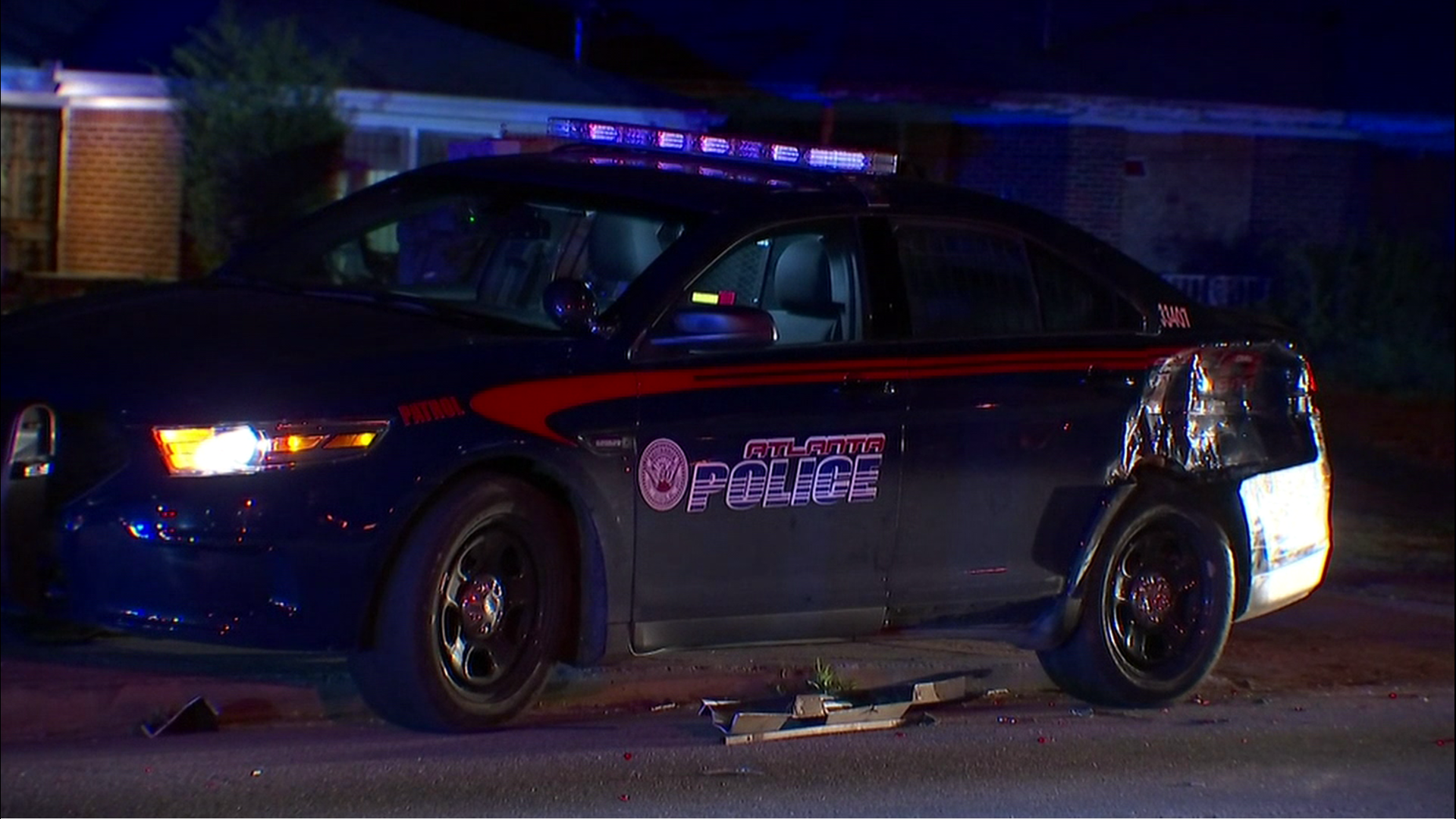 Atlanta police officer involved in car crash | 11alive.com
