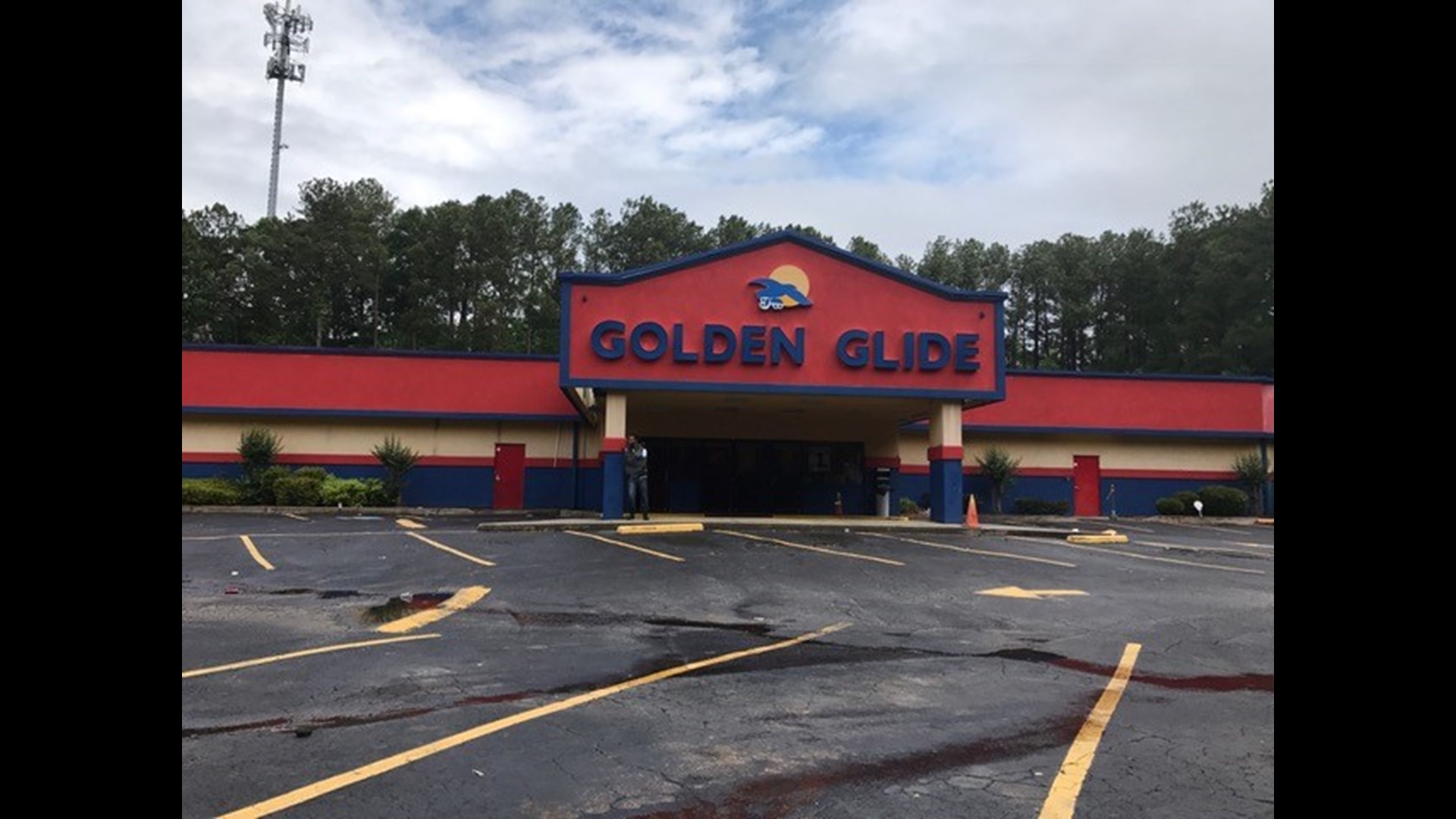 Photos Decatur's Golden Glide skating rink