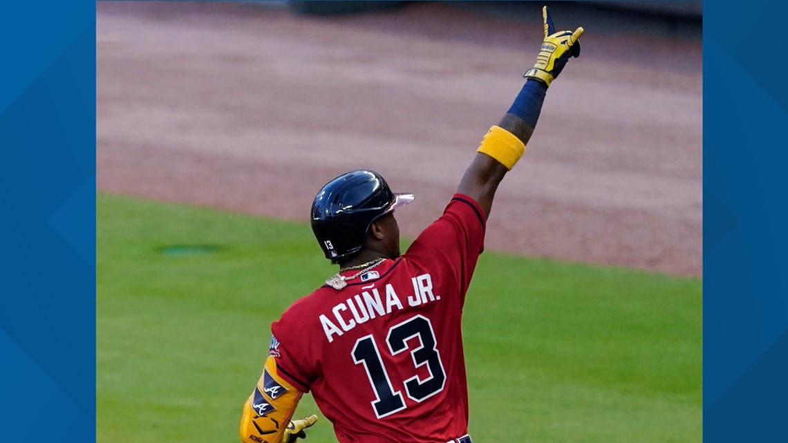 Atlanta Braves Ehire Adrianza Becomes a US Citizen