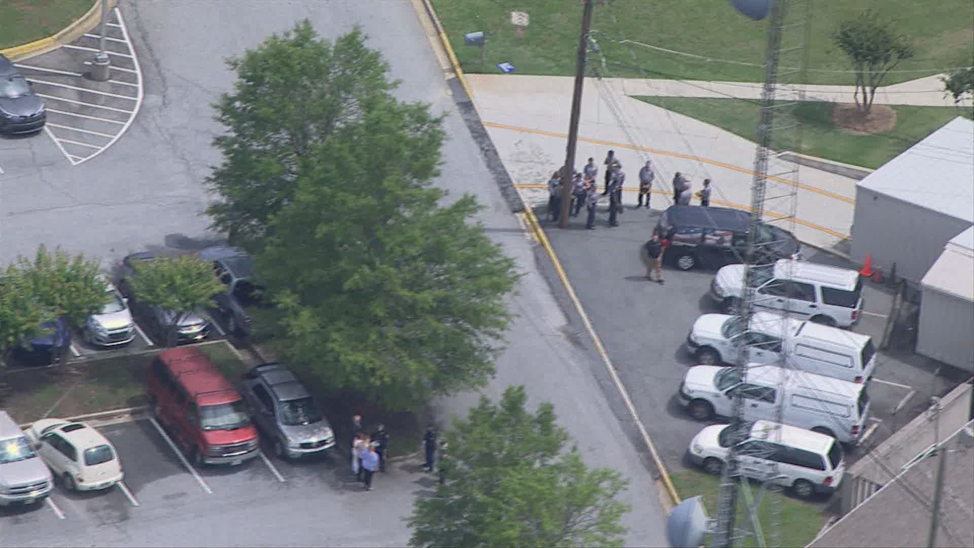 Good Samaritan killed while helping disabled car on I-75 | 11alive.com