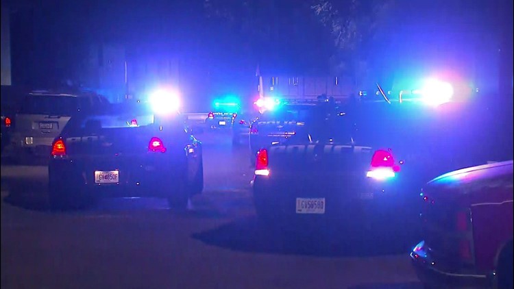 Deadly shooting investigation underway at Decatur apartments | 11alive.com