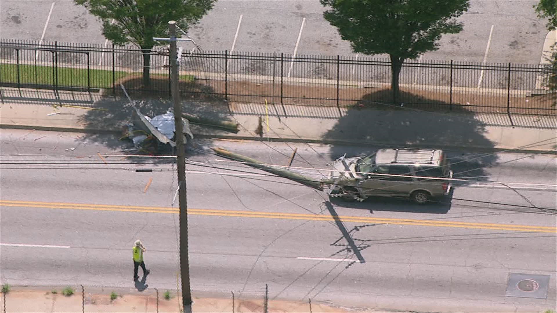 Atlanta Municipal Court closed after box truck knocks down power line ...