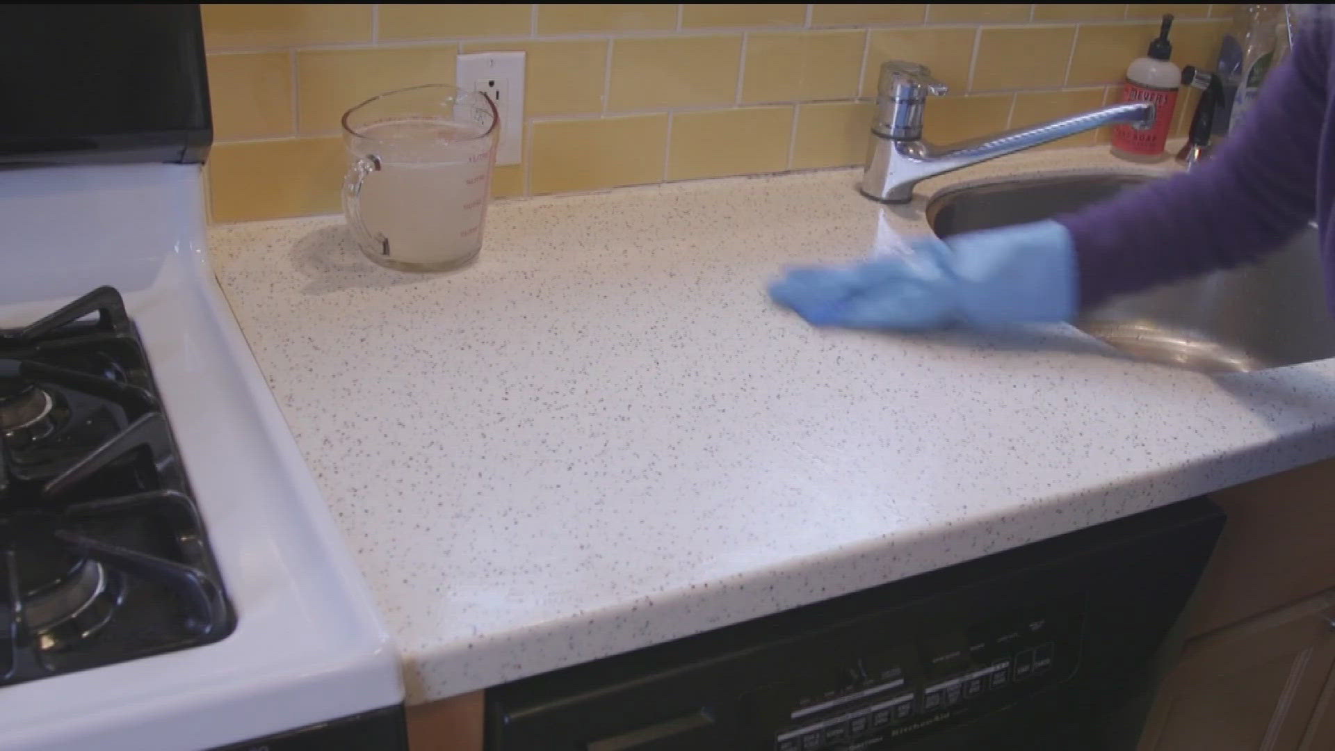 Consumer Reports is breaking down the hidden risks of disinfecting wipes wipes while sharing safer alternatives you can try.