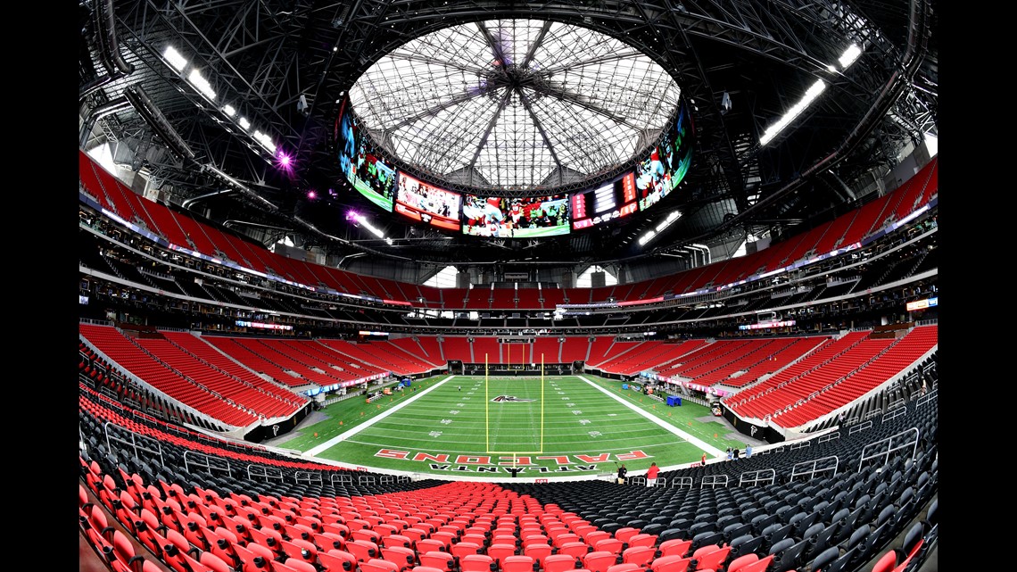 Roof at Mercedes-Benz Stadium in Atlanta finally open for business – The  Denver Post