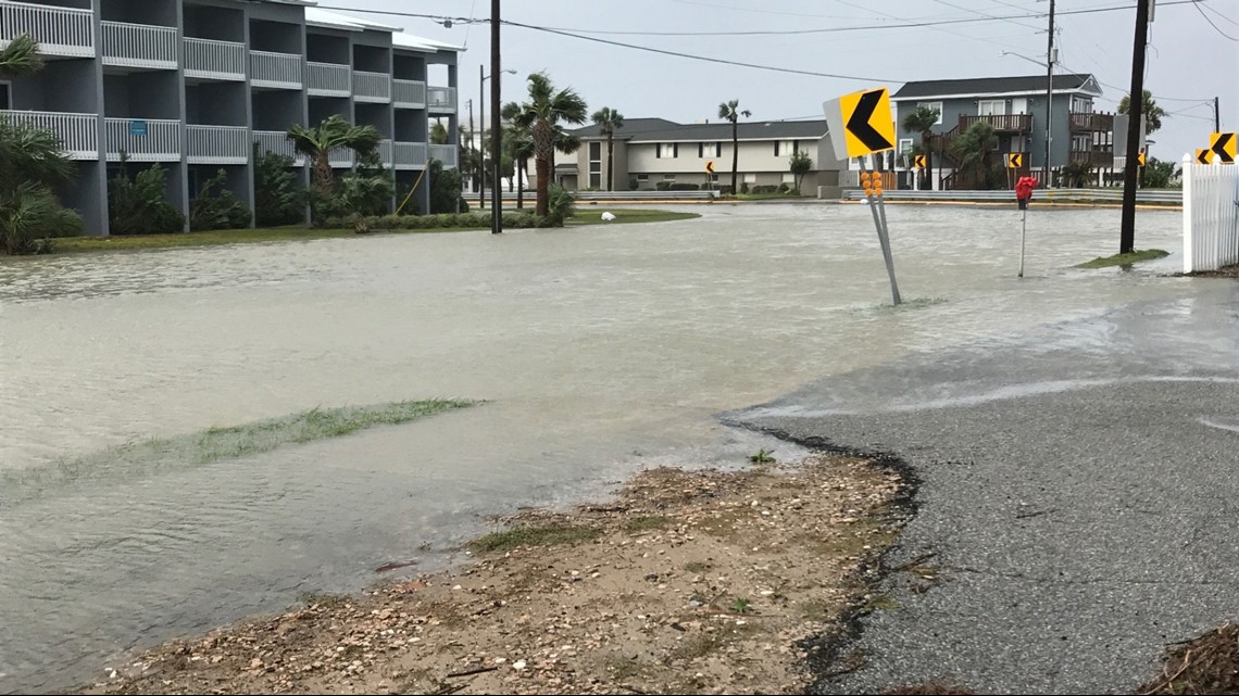 PHOTOS Tybee Island begins to flood