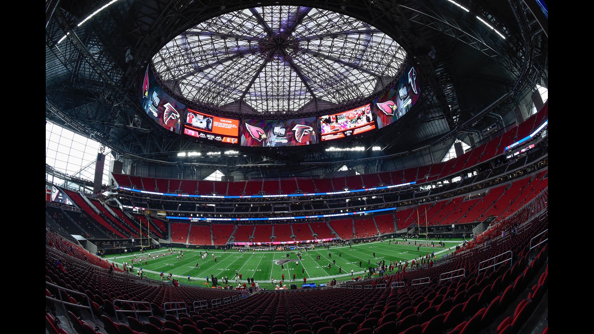 Aaron Rodgers takes a shot at Chick-fil-a and Mercedes-Benz Stadium ...