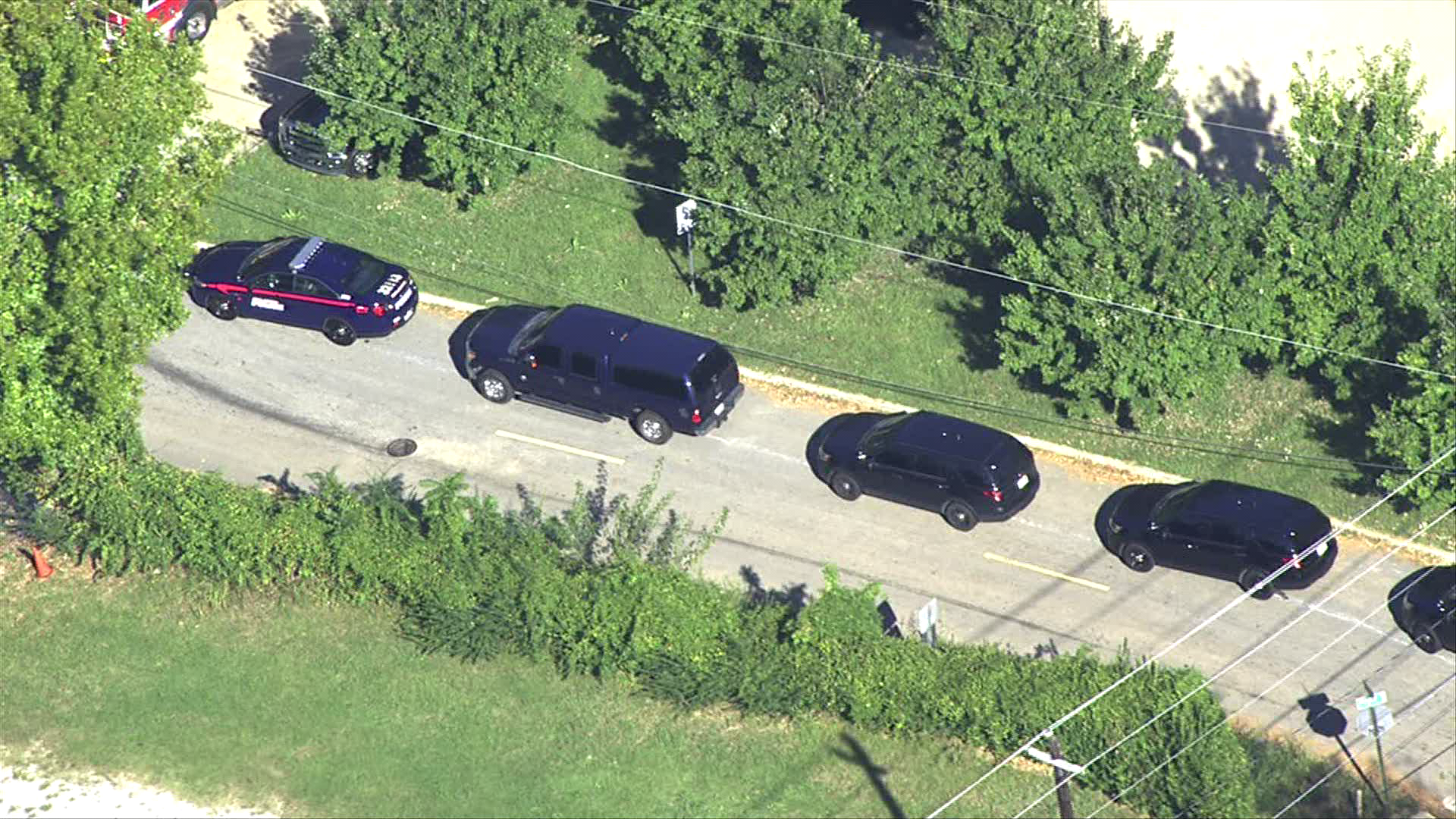 Suspect in custody after hours-long SWAT standoff | 11alive.com