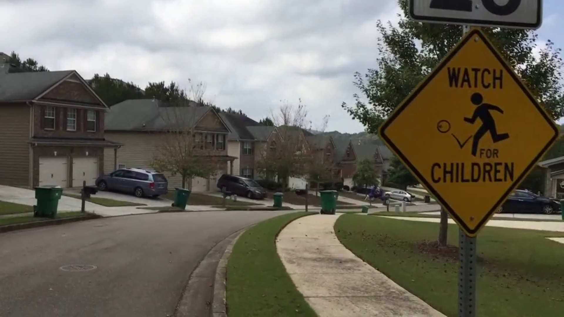 Local police warn of possible child abduction attempt | 11alive.com
