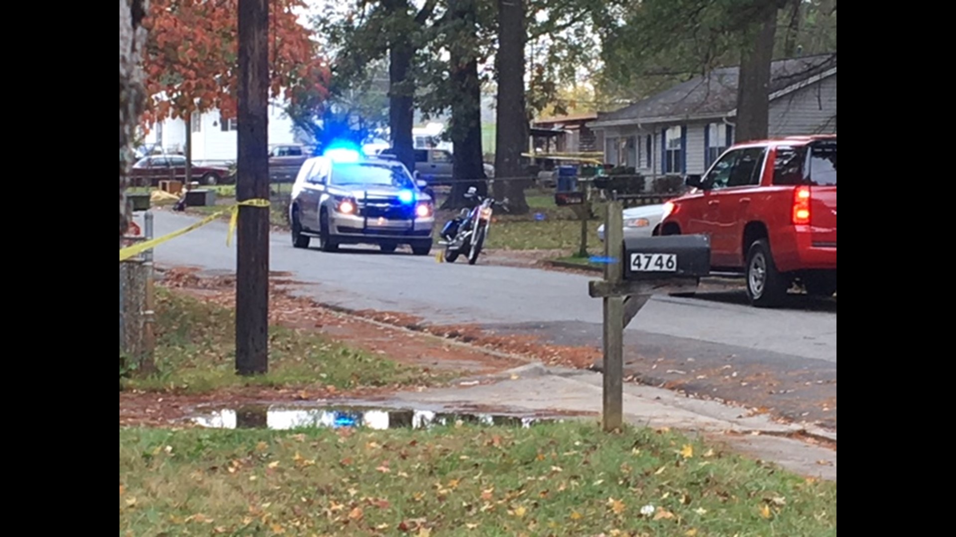 Suspect dead after two police officers shot in Forest Park | 11alive.com