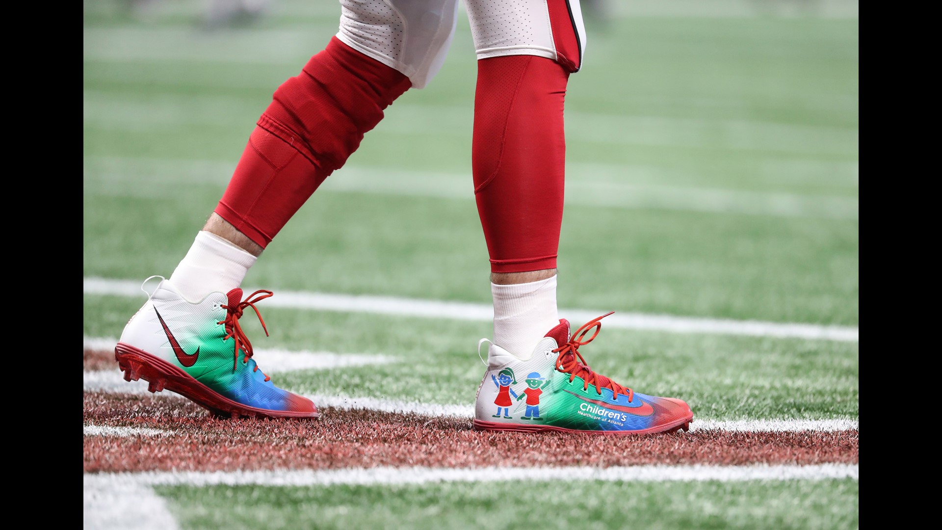 GALLERY NFL players wear cleats for a cause