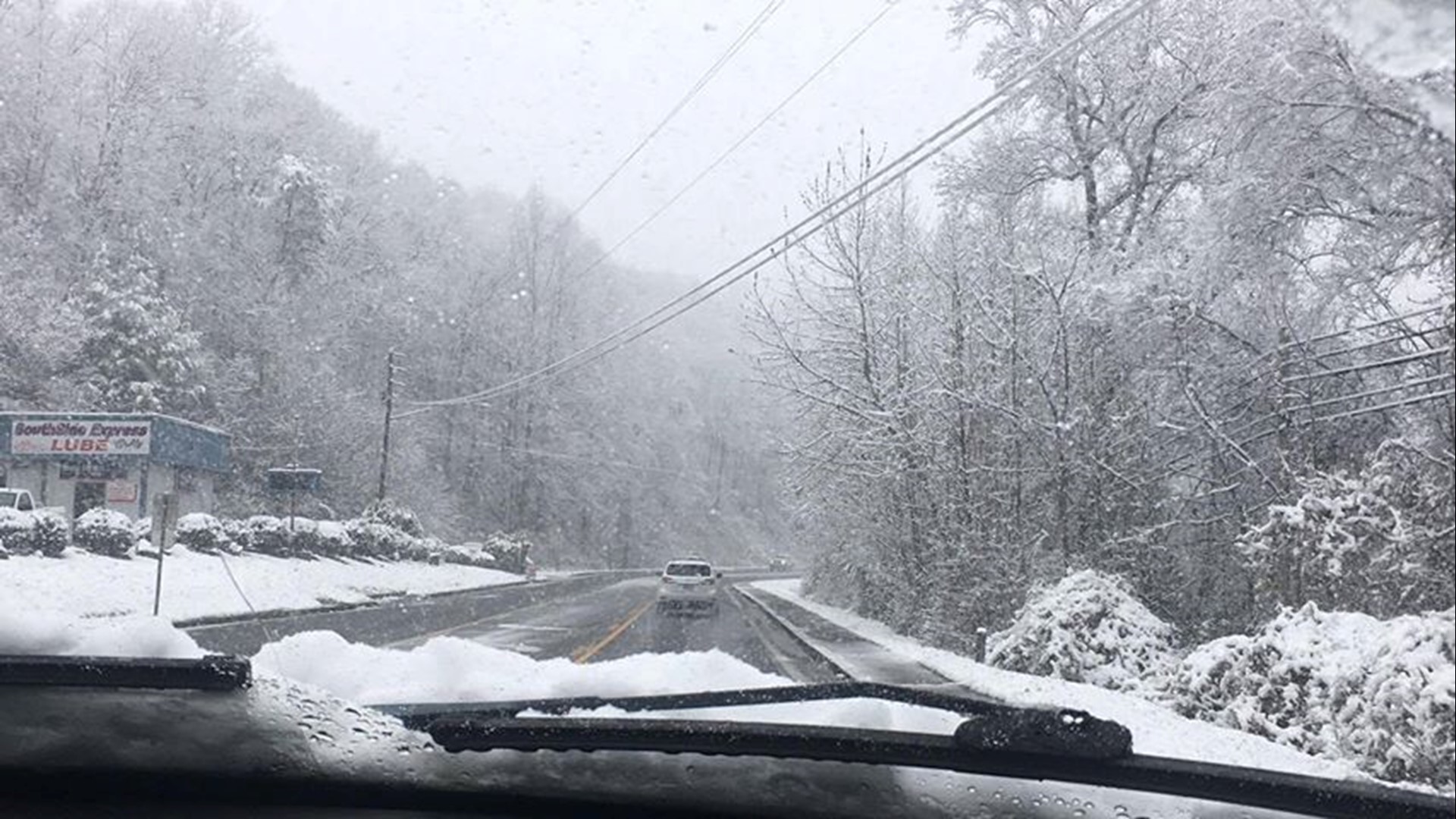 PHOTOS Snow in 2017!