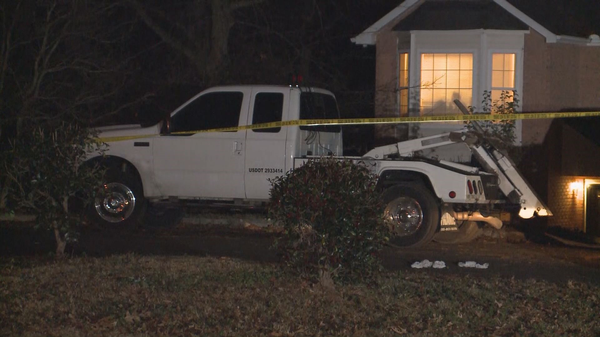 Police Investigating 2 Bodies Found Inside Home In Sw Atlanta 1728