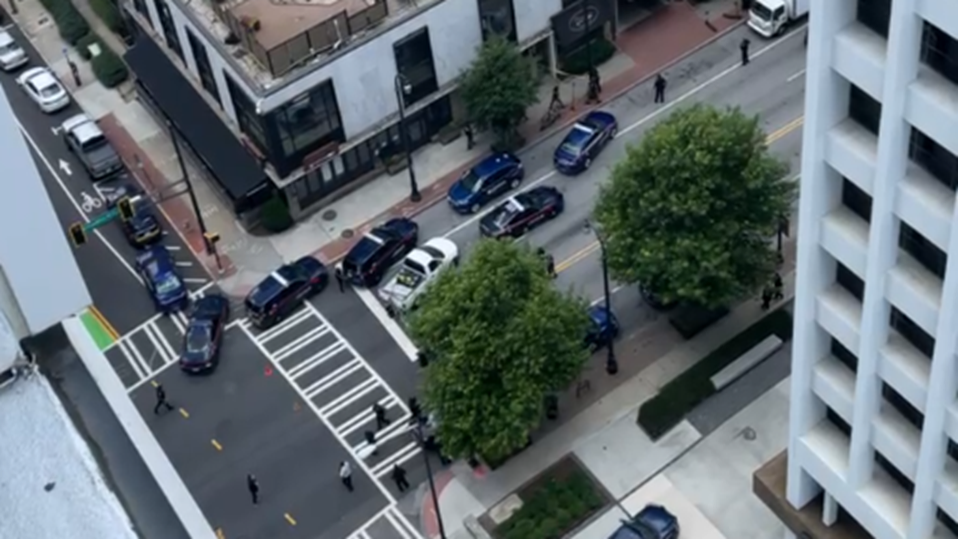 Witness describes police shooting at Atlanta apartments | 11alive.com