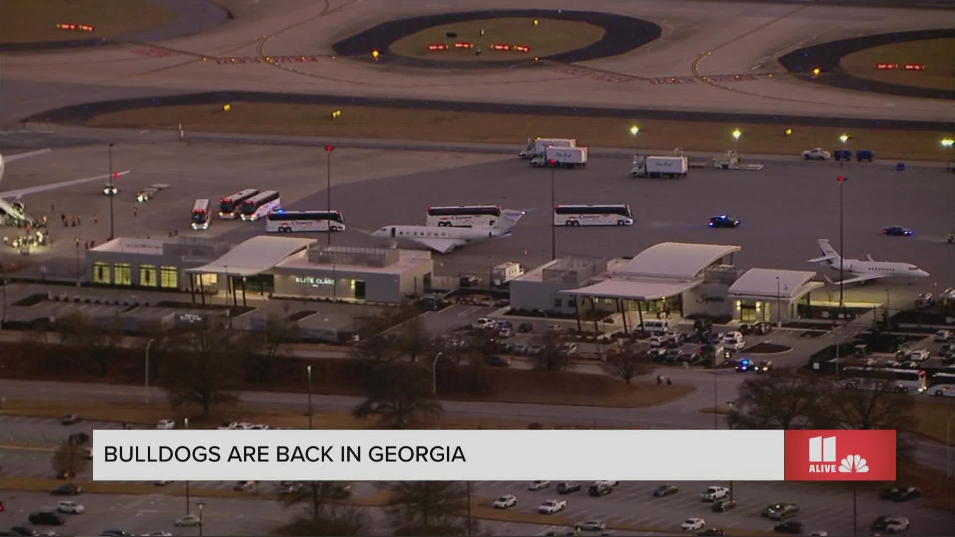 WATCH: Georgia Bulldogs land at Hartsfield-Jackson Atlanta airport