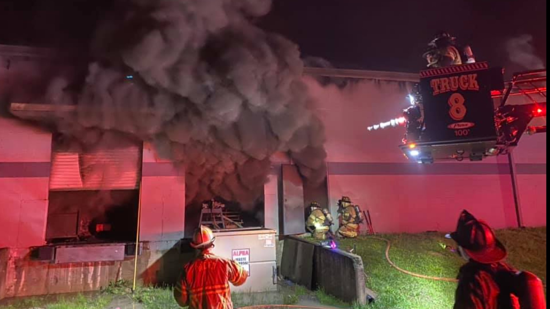 Whitfield County fire tears through carpet wholesaler