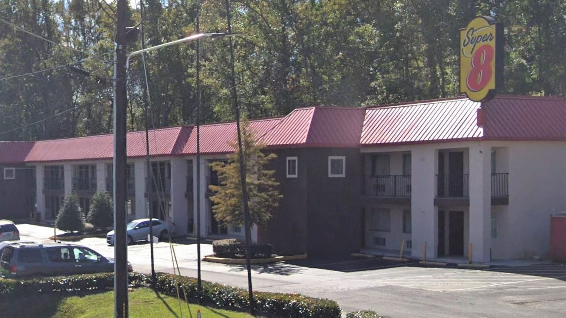 High levels of hydrogen cyanide found inside motel room where man found ...