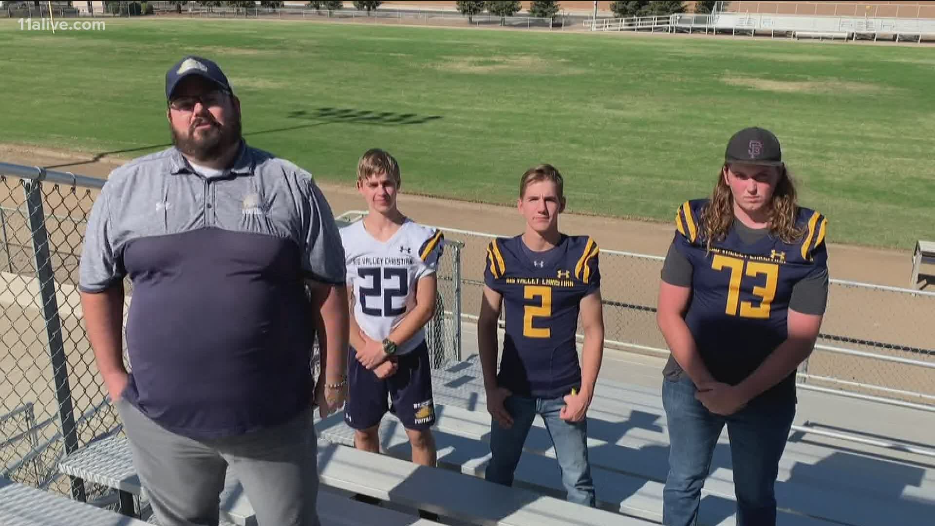 A local high school is thanking a team in California for unexpected words of encouragement.