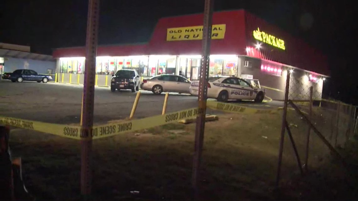 Robber, owner and employee dead after liquor store robbery attempt ...