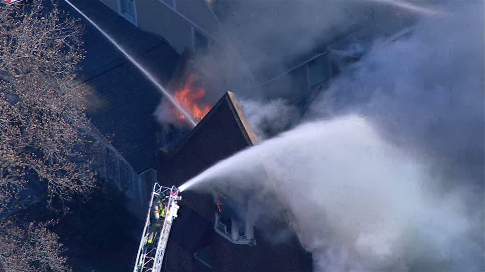 More than 30 displaced Friday morning in Midtown apartment fire ...