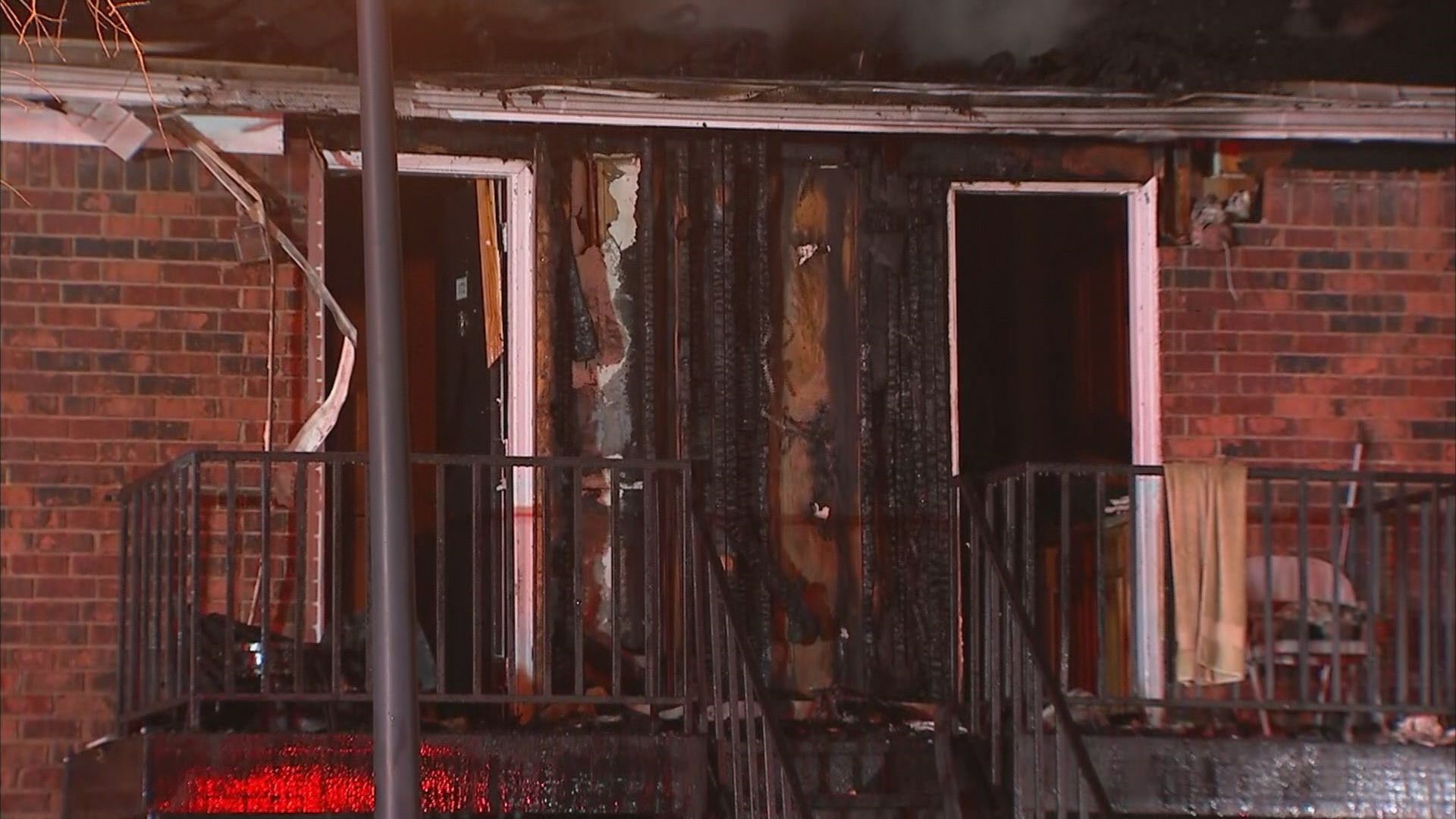 25 residents displaced after early morning apartment fire | 11alive.com