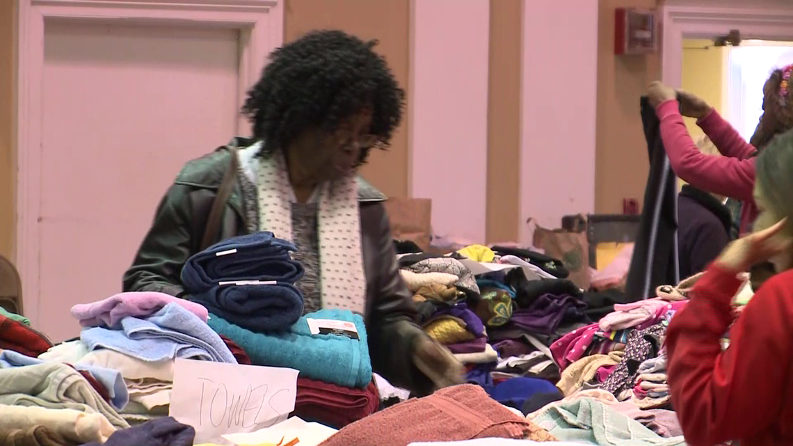 Community gathers donations for families displaced after apartment fire ...