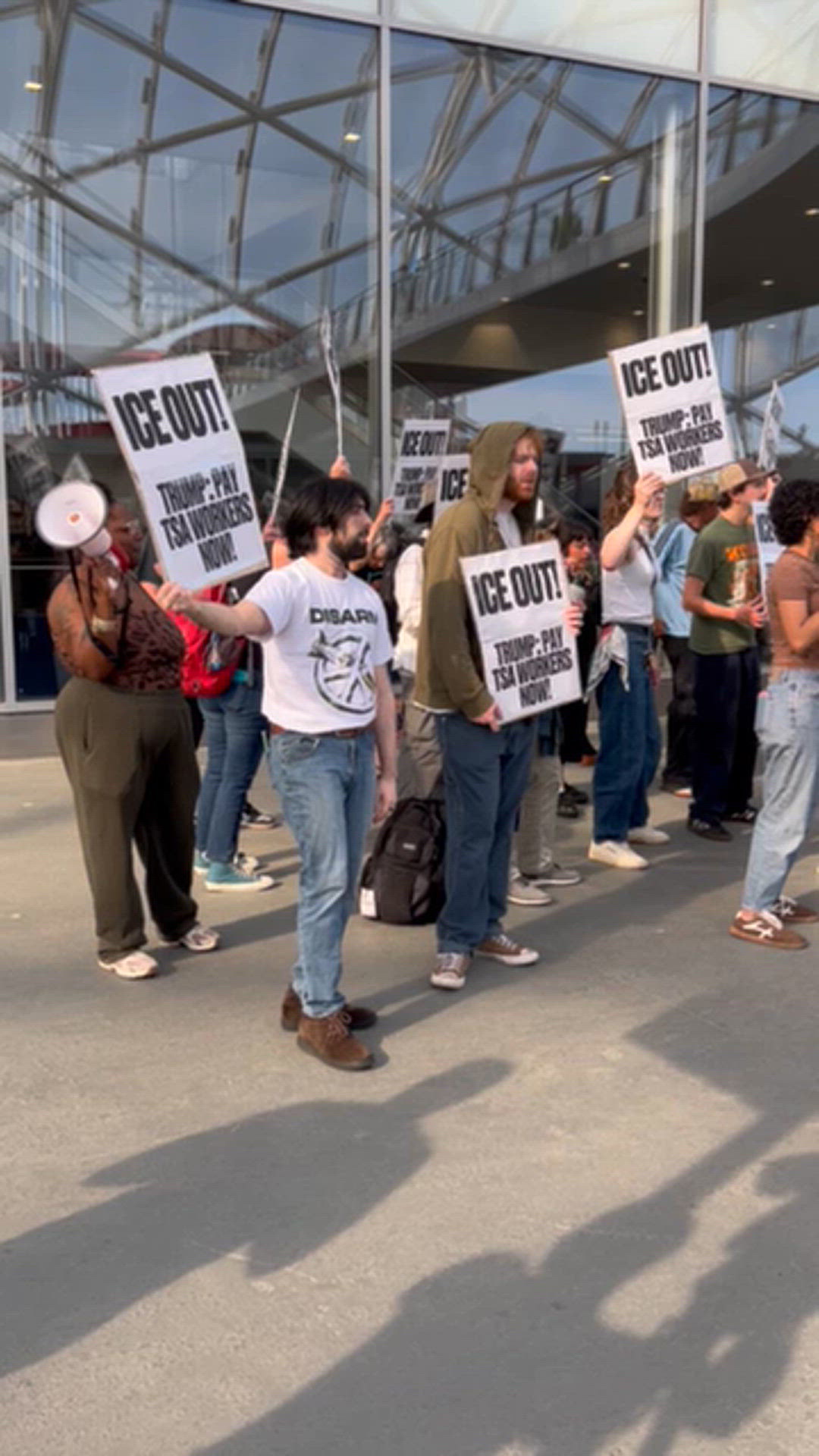 'ICE out of ATL': Group chants outside Hartsfield-Jackson, calling for ...