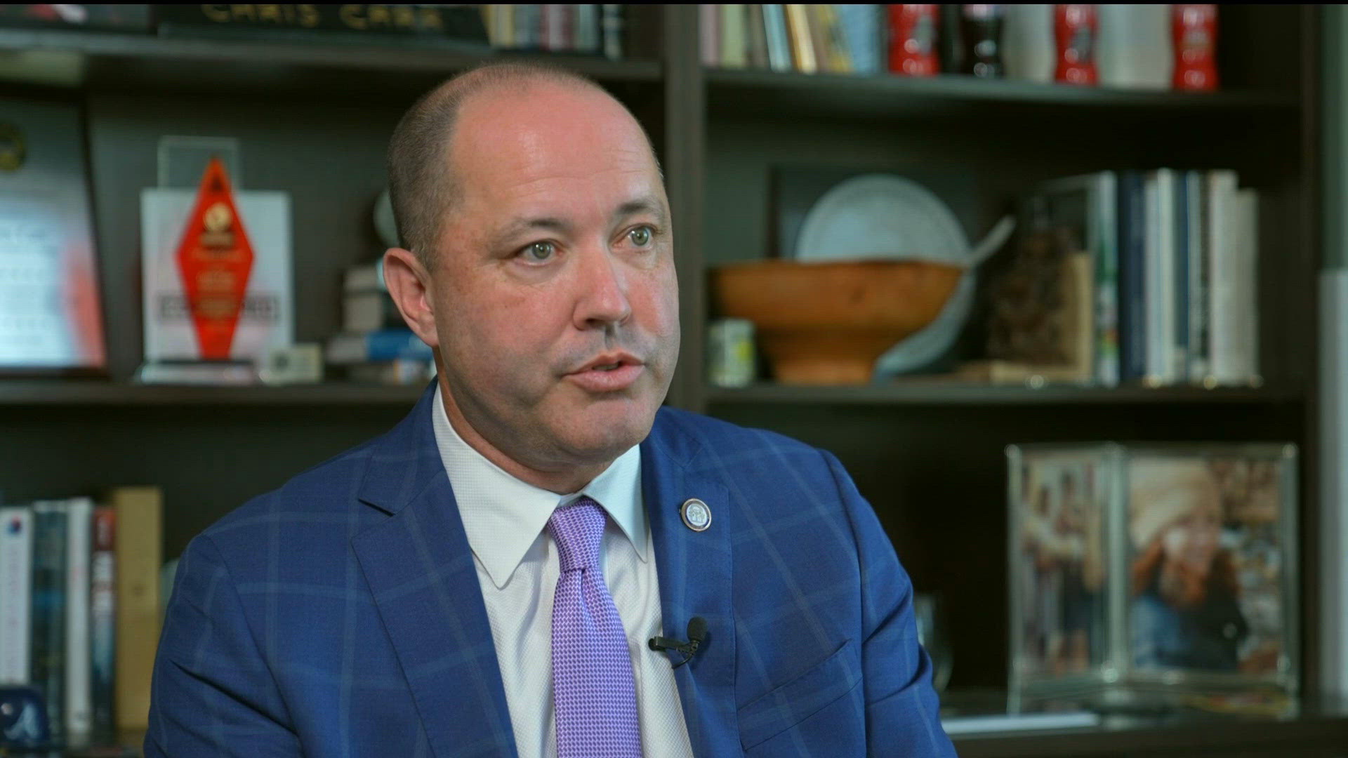 Desk Procedure Examples Georgia AG Carr: College athletes rules 'have to be enforced' | 11alive.com