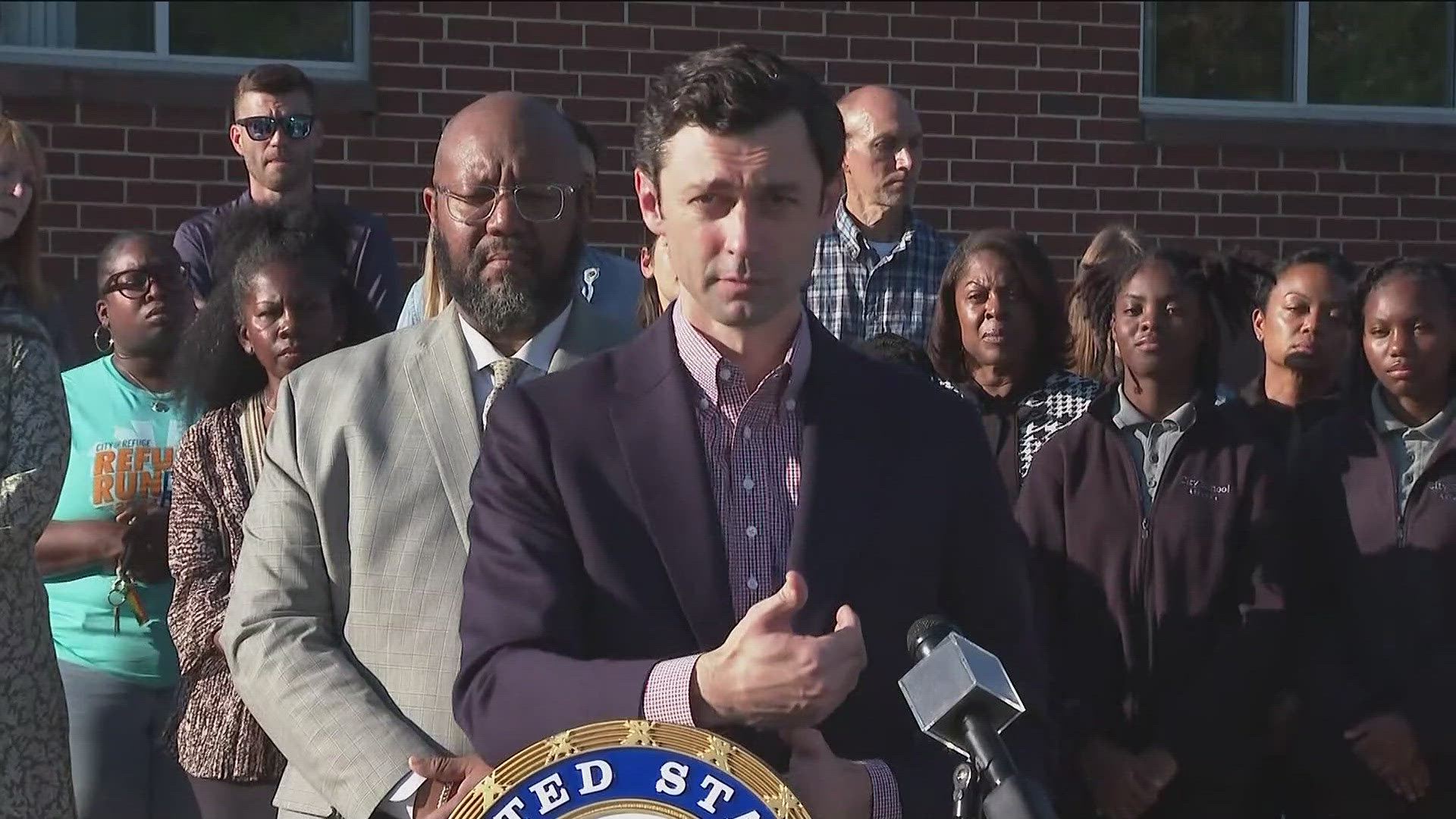 U.S. Sen. Jon Ossoff introduced legislation to help attract more grocery stores to Georgia communities and support farmers.