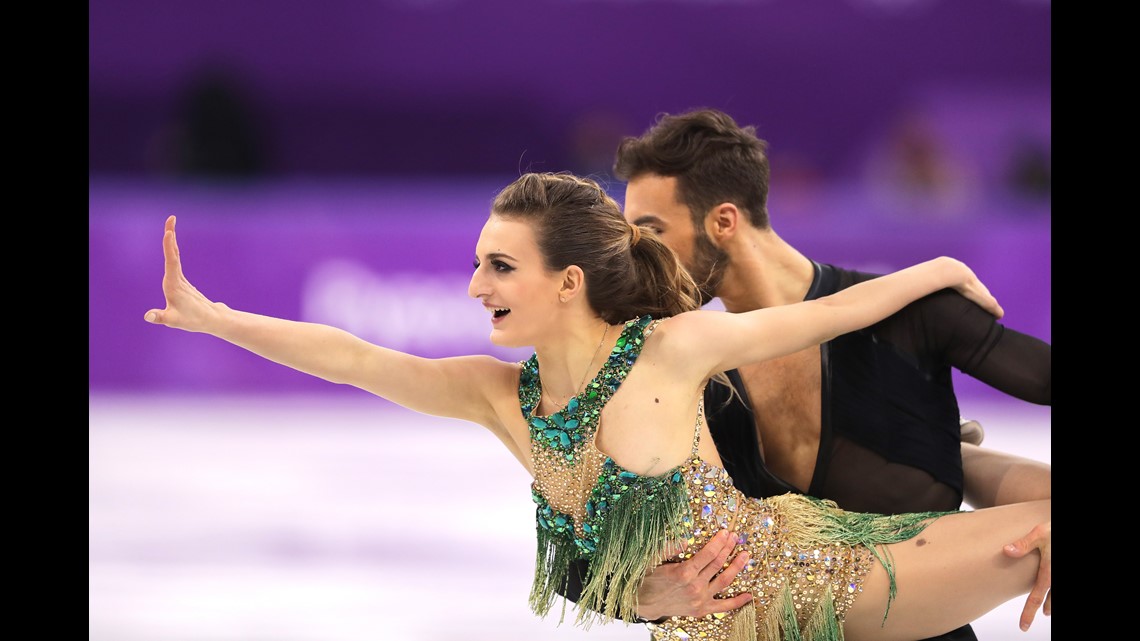 Wardrobe malfunction gives Olympics Ice Dance audience a little more