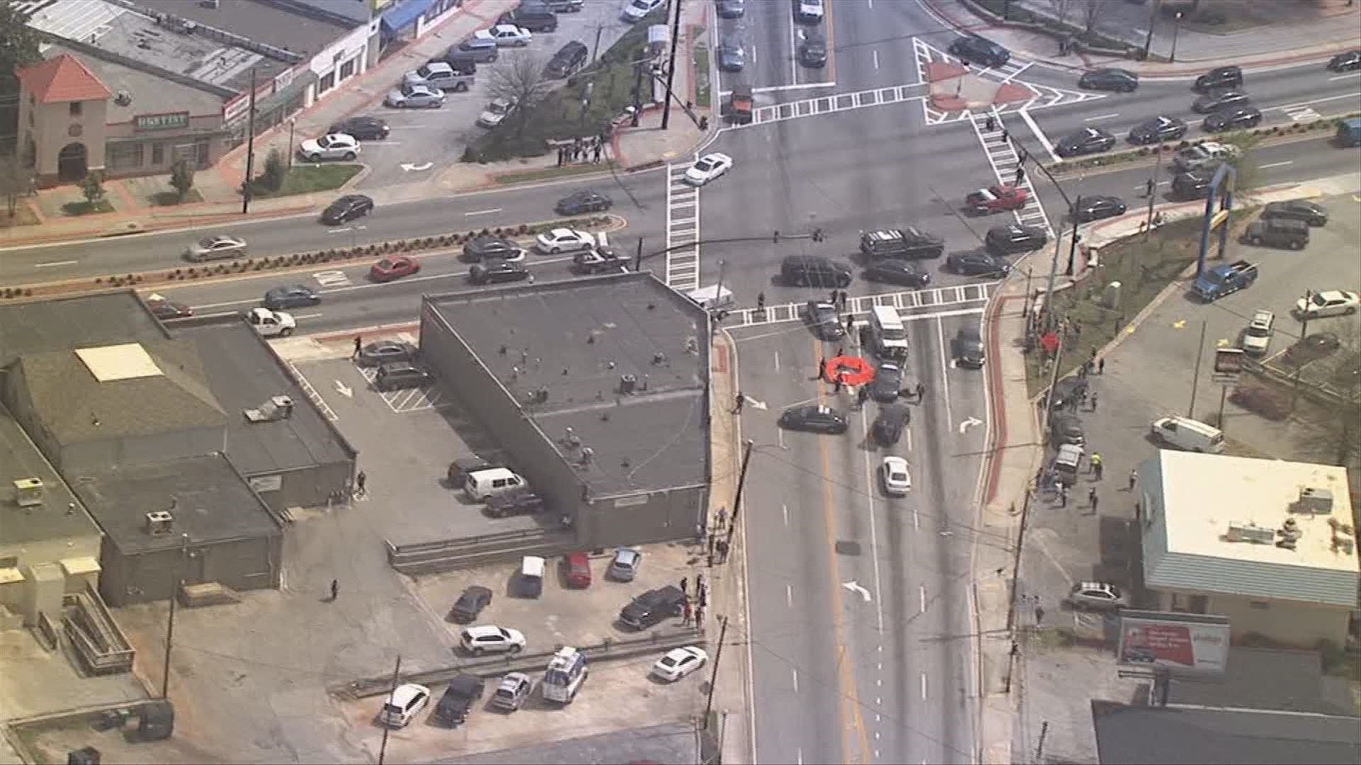 Police investigate after a man was killed at Glenwood Ave.