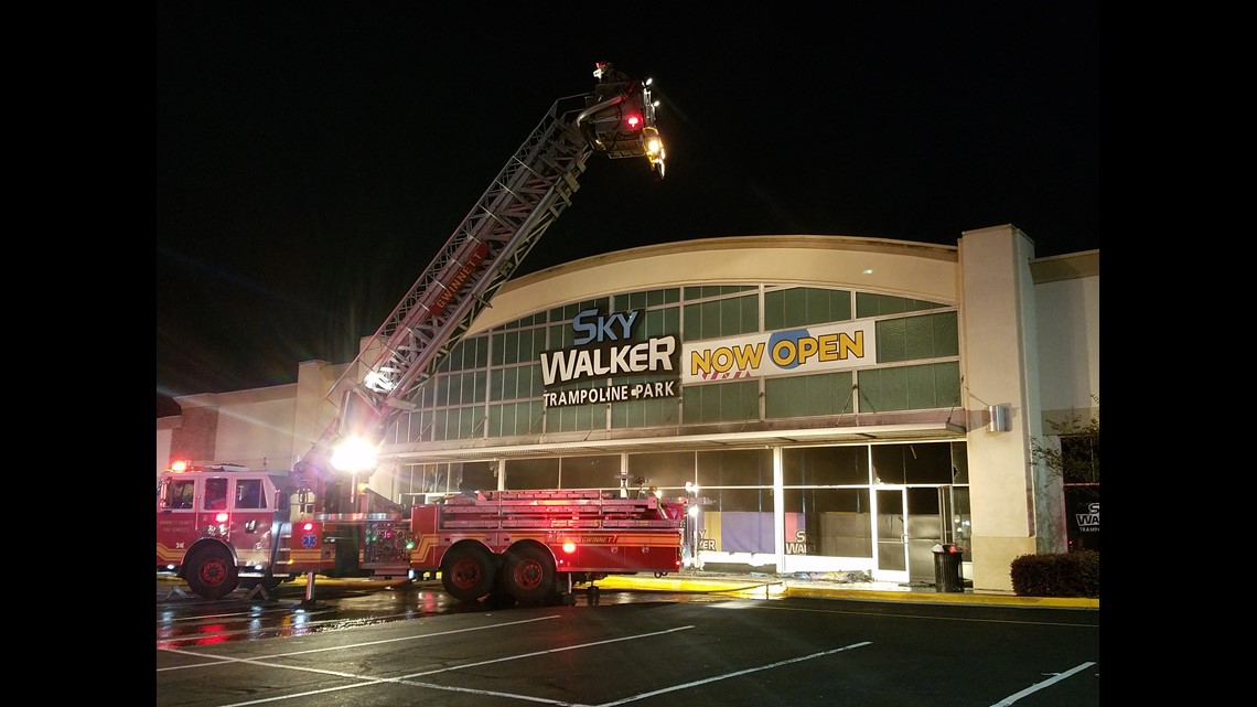 Flames From Equipment Malfunction Force Gwinnett Trampoline Park To Evacuate 11alive Com