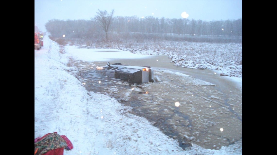 Good Samaritans rescue 2 teens, infant from icy water | 11alive.com
