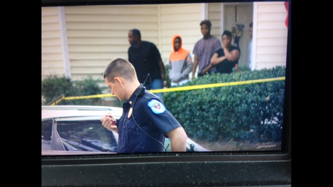 Shooting victim found dead at Austell apartment