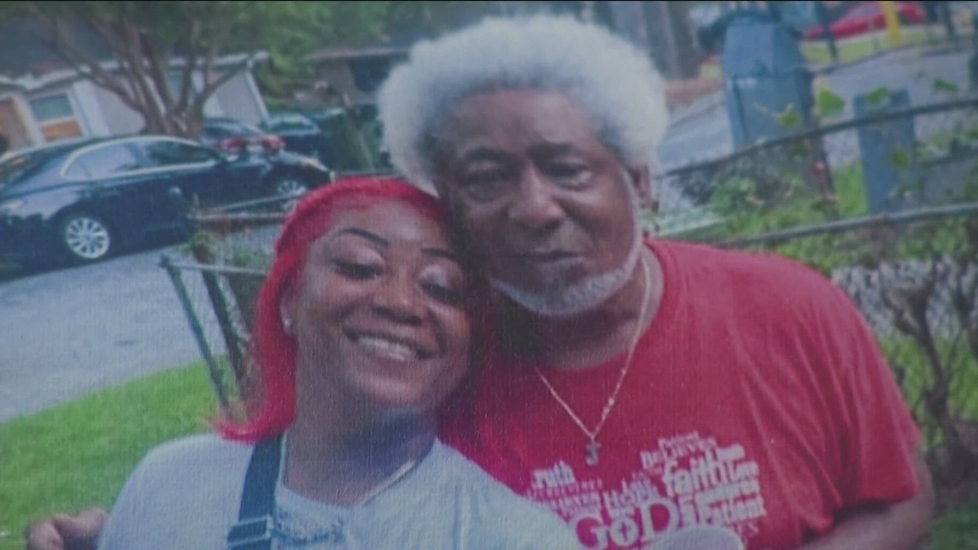 Attorneys say the family of Johnny Hollman plans to file a civil rights lawsuit against the City of Atlanta and a now-fired police officer in the case.