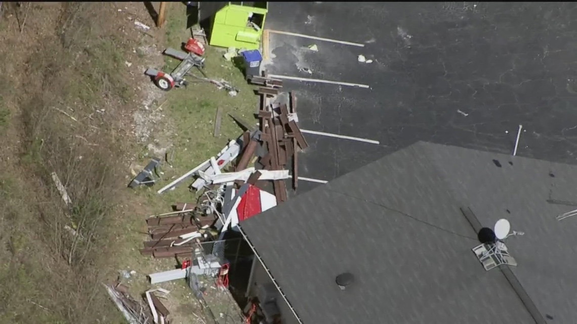 Cleanup after EF-1 tornado causes damage in Paulding County | 11alive.com