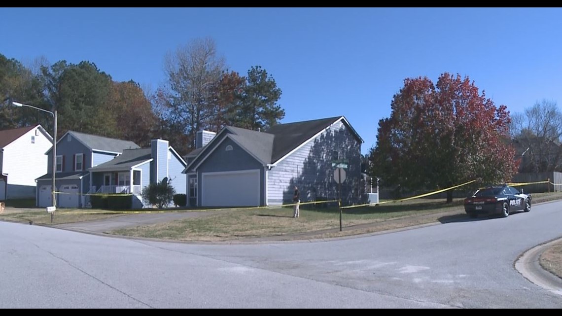Woman found dead in Powder Springs home identified
