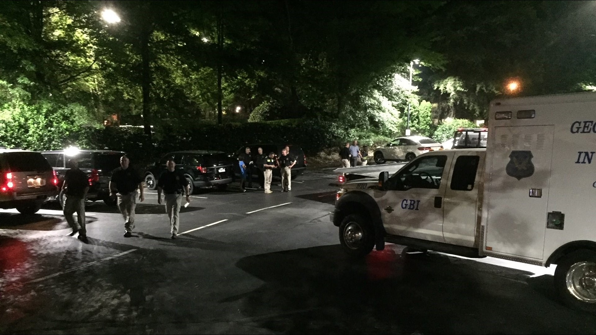 Suspect in Sandy Springs police shooting waives first appearance